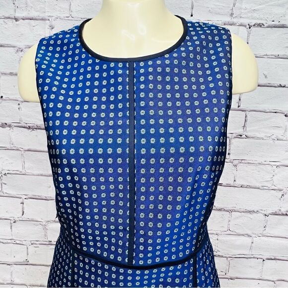 J. Crew Paneled Sheath Dress. Navy White & green Design - Picture 2 of 11